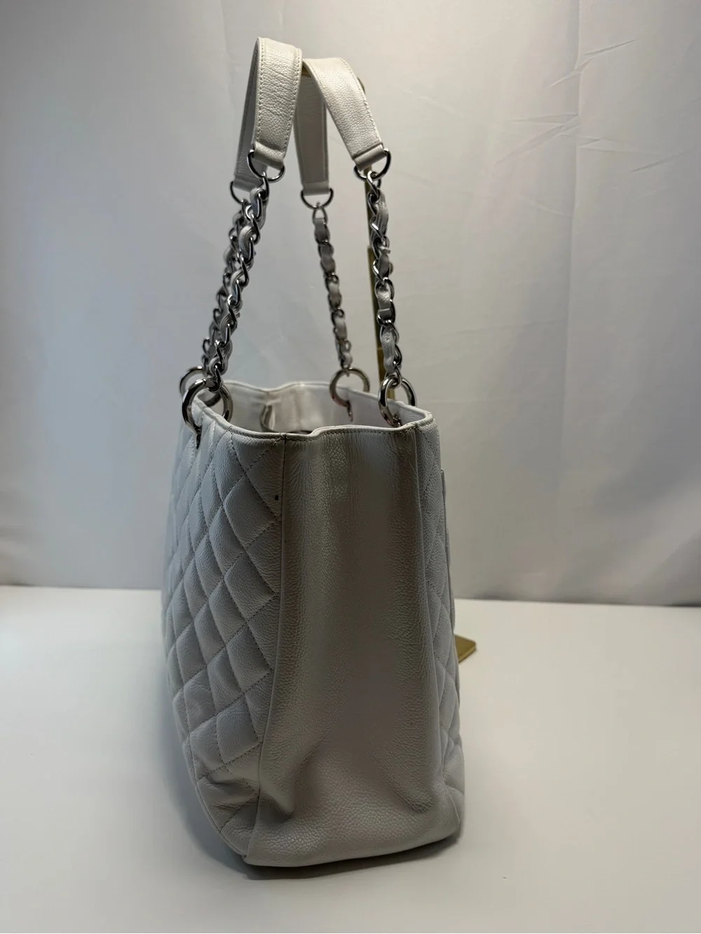 CHANEL classic quilted